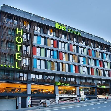 Готель Ibis Styles Istanbul Bomonti Екстер'єр фото