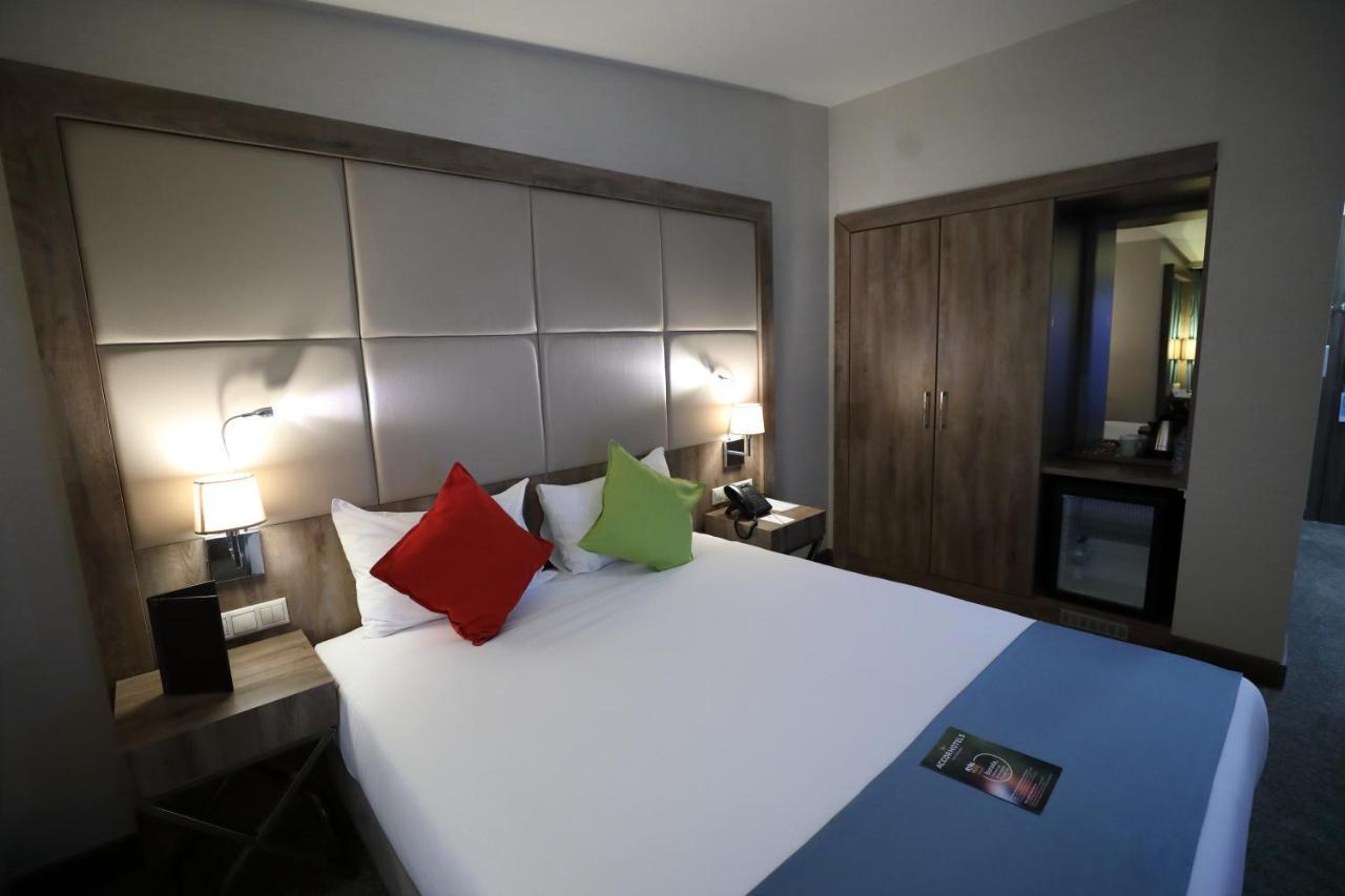 Готель Ibis Styles Istanbul Bomonti Екстер'єр фото