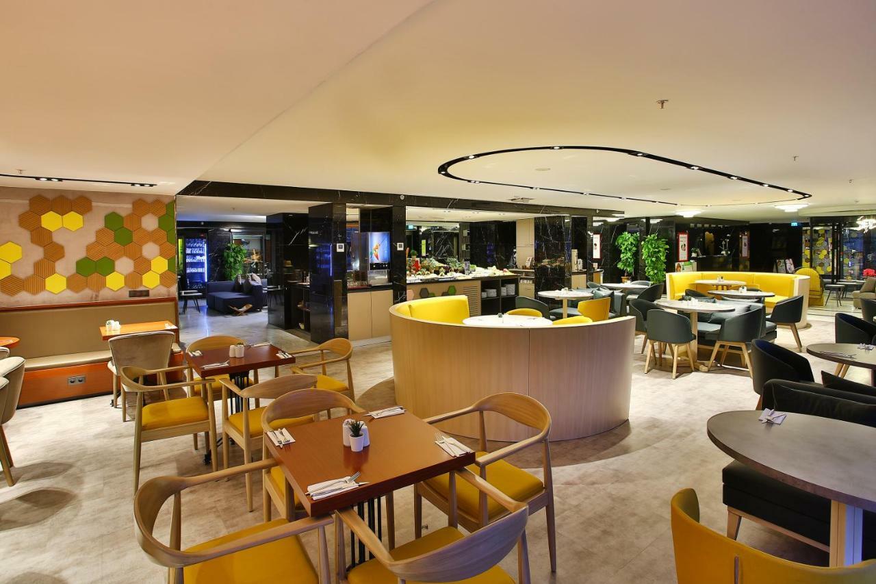 Готель Ibis Styles Istanbul Bomonti Екстер'єр фото