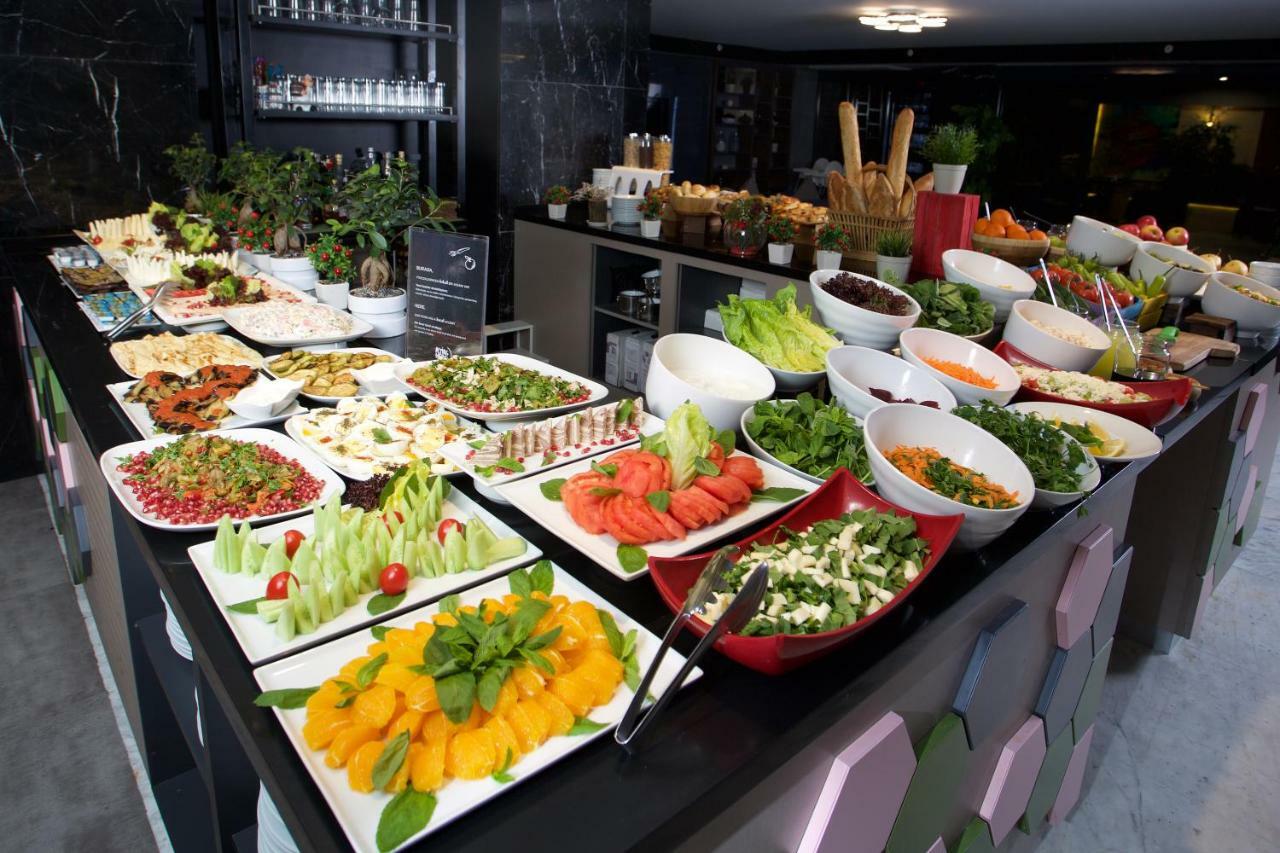 Готель Ibis Styles Istanbul Bomonti Екстер'єр фото