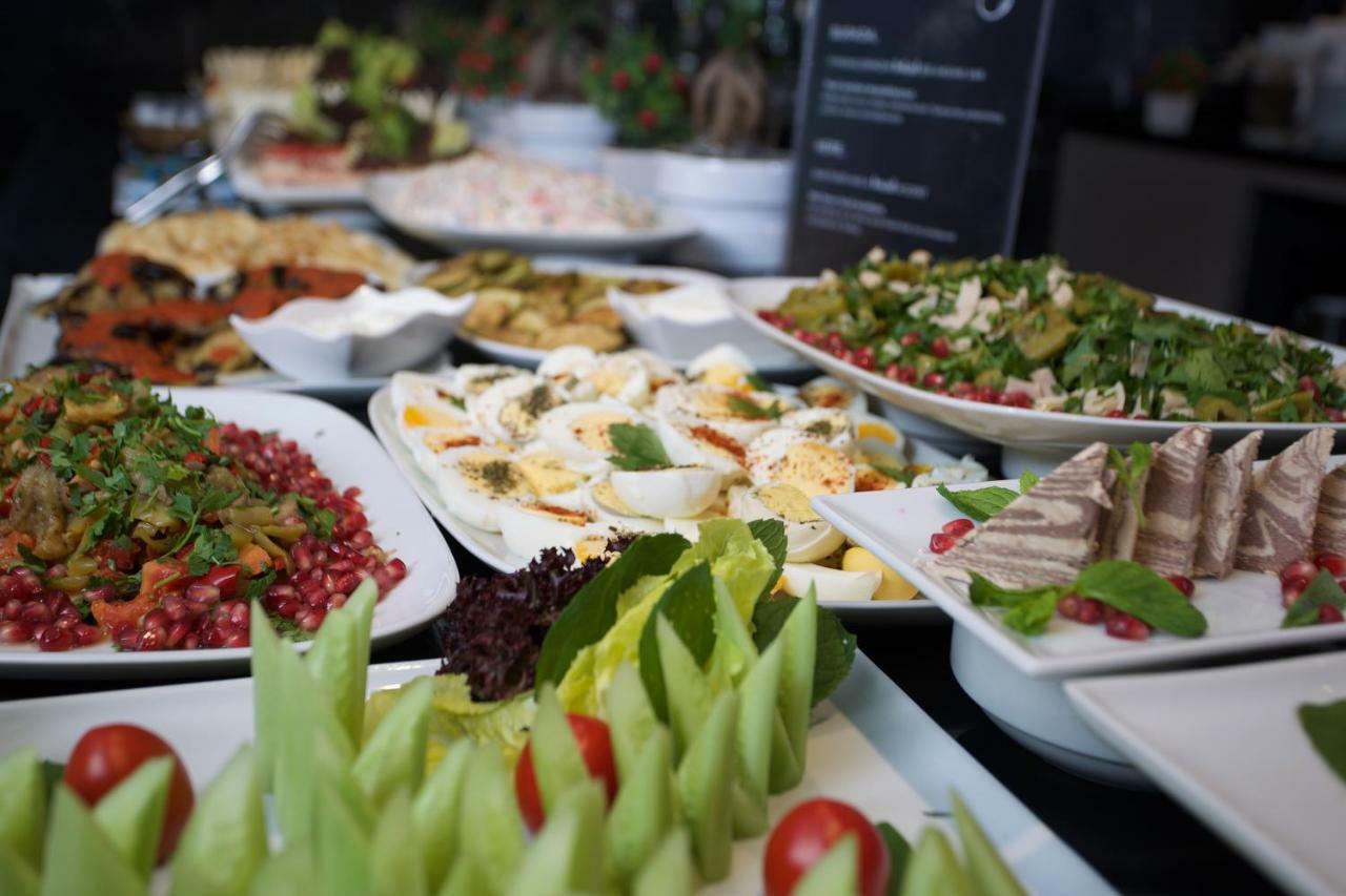 Готель Ibis Styles Istanbul Bomonti Екстер'єр фото